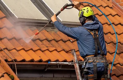 Démoussage et hydrofuge de toiture à Herly